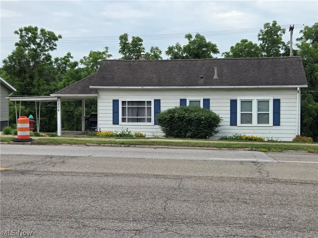 208 W Main Street, New Concord, OH 43762 - #1