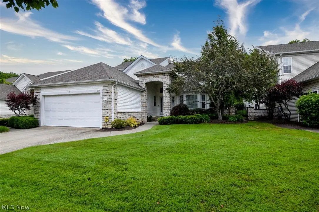417 W Glengary Circle, Highland Heights, OH 44143 - #1
