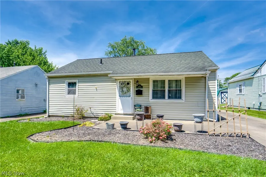 2313 Bollinger Ne Avenue, Canton, OH 44705 - #2
