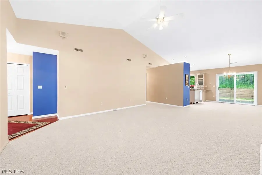 421 Pebblebrook Drive, Willoughby Hills, OH 44094 - #3
