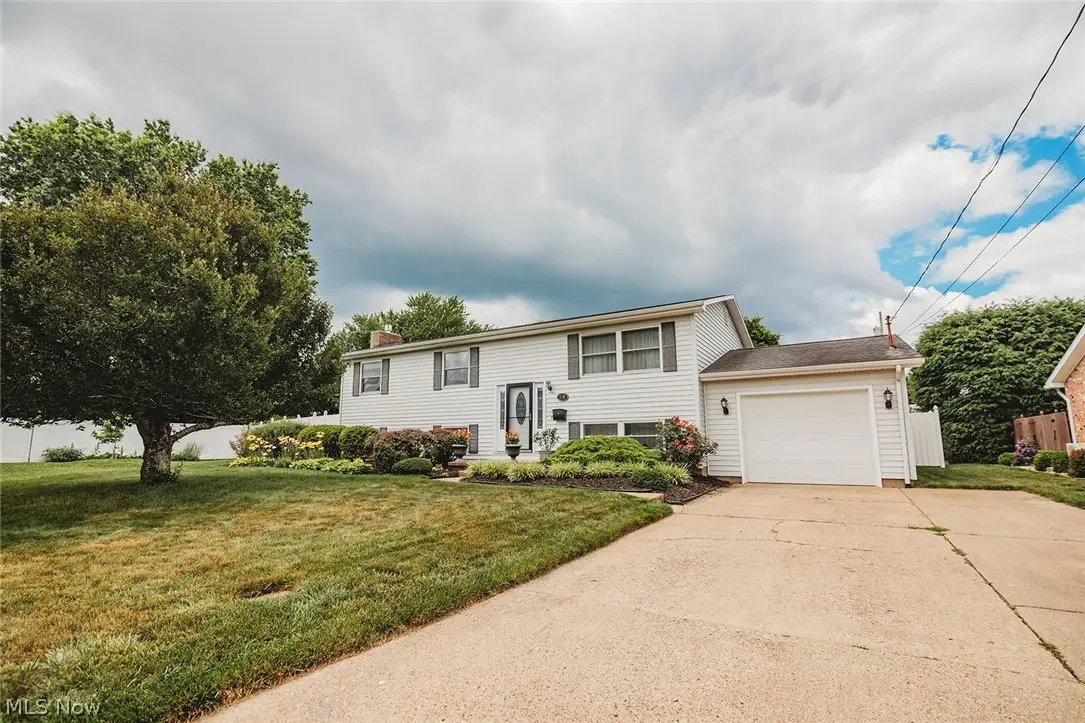 119 Sherwood Drive, Williamstown, WV 26187 - #1