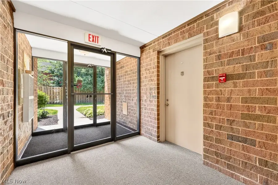 22936 Mastick Road #101, Fairview Park, OH 44126 - #3