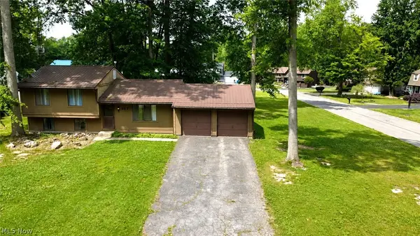 117 Dennis Drive, Cortland, OH 44410