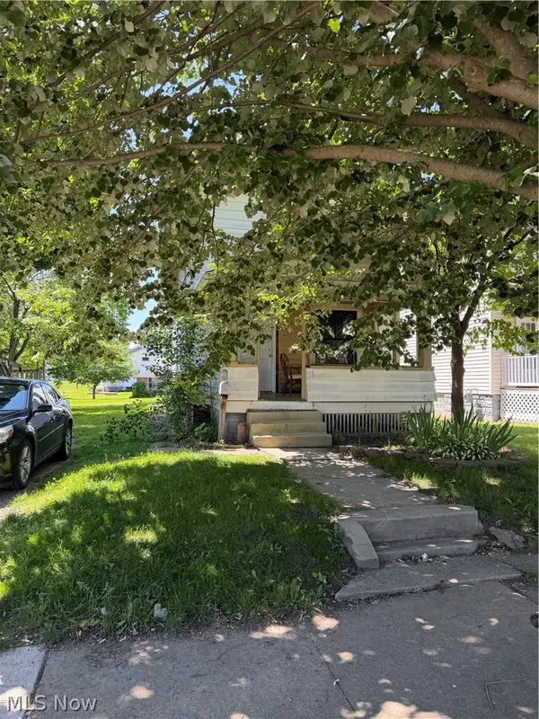 226 2nd Sw Street, Brewster, OH 44613