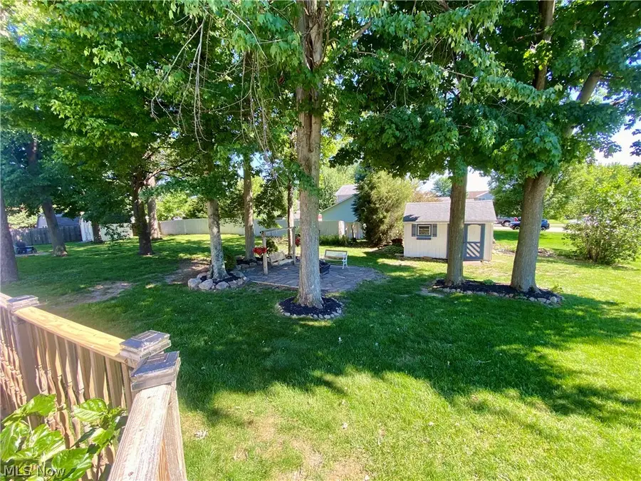 869 Moss Canyon Drive, Amherst, OH 44001 - #2