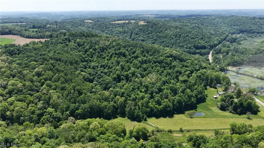 8690 Us Route 62, Killbuck, OH 44637 - #3