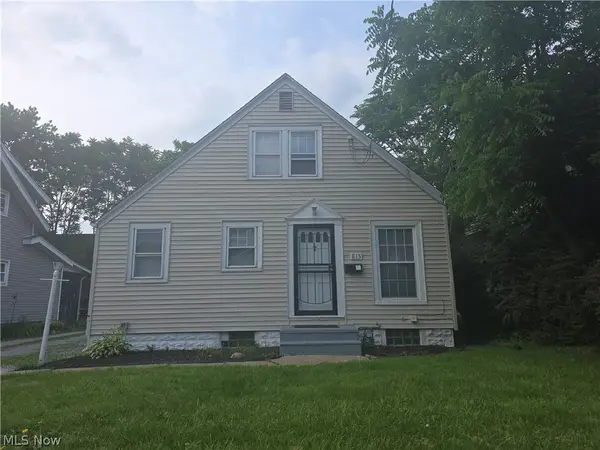 815 Russell Avenue, Akron, OH 44307
