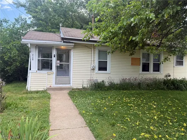 2139 8th Street, Cuyahoga Falls, OH 44221