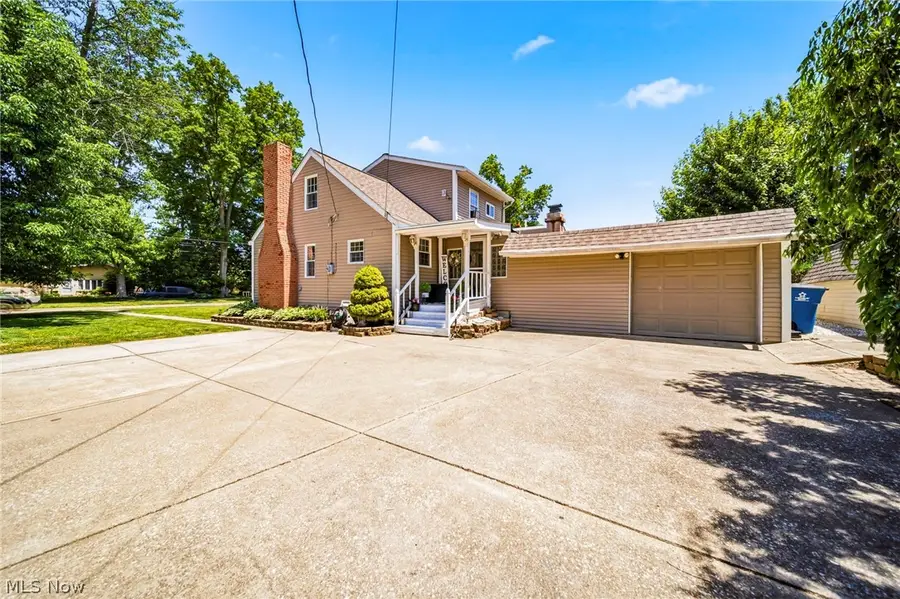 34212 Roberts Road, Eastlake, OH 44095 - #3