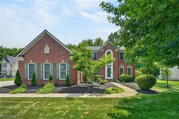 33999 Hickory Court, Avon, OH 44011
