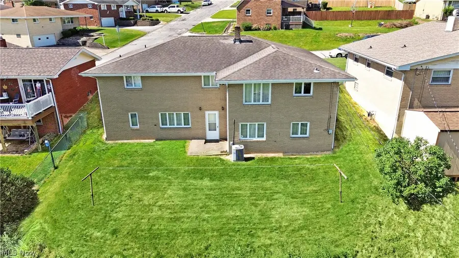 401 Linduff Avenue, Steubenville, OH 43952 - #2