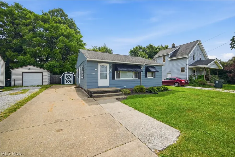 2806 Harmont Ne Avenue, Canton, OH 44705 - #2