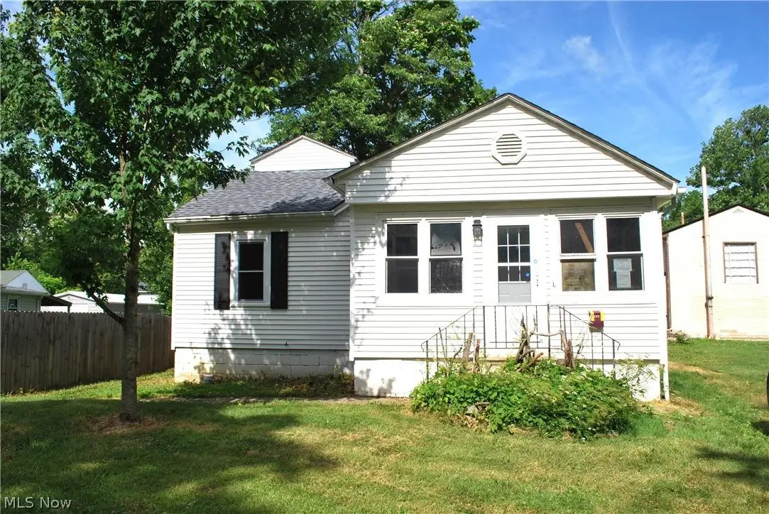 320 Broadway Street, Amherst, OH 44001 - #1