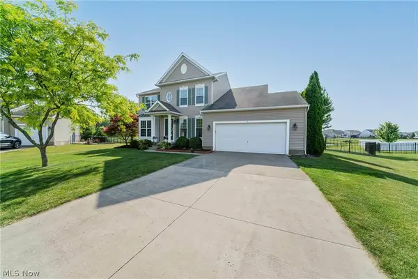 38327 Humphrey Circle, North Ridgeville, OH 44039