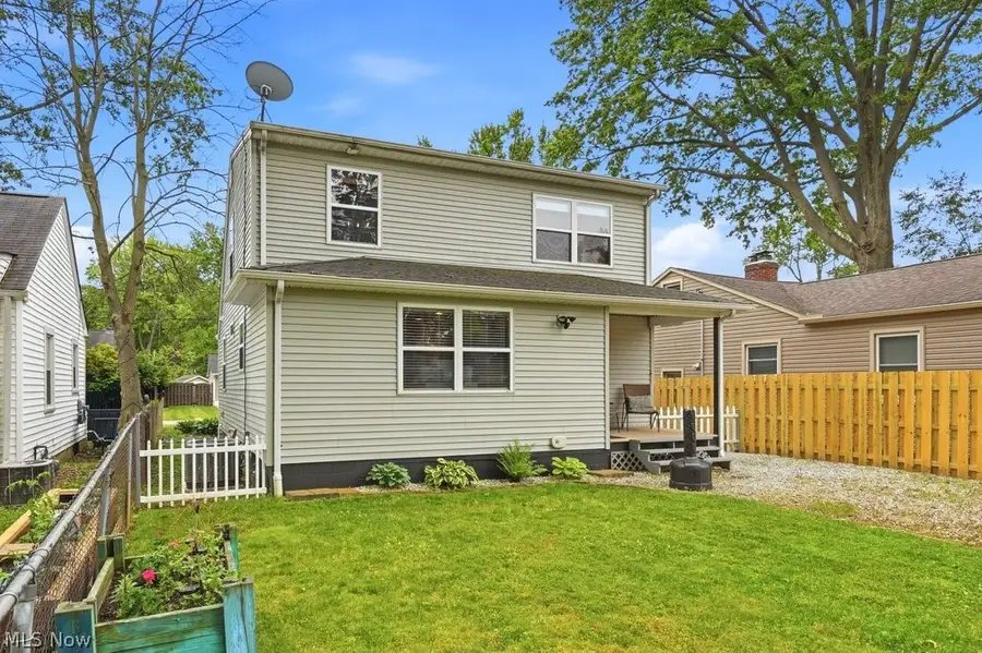 38235 Woodside Avenue, Willoughby, OH 44094 - #3