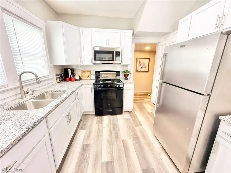 3393 98th Street, Cleveland, OH 44102 - #2