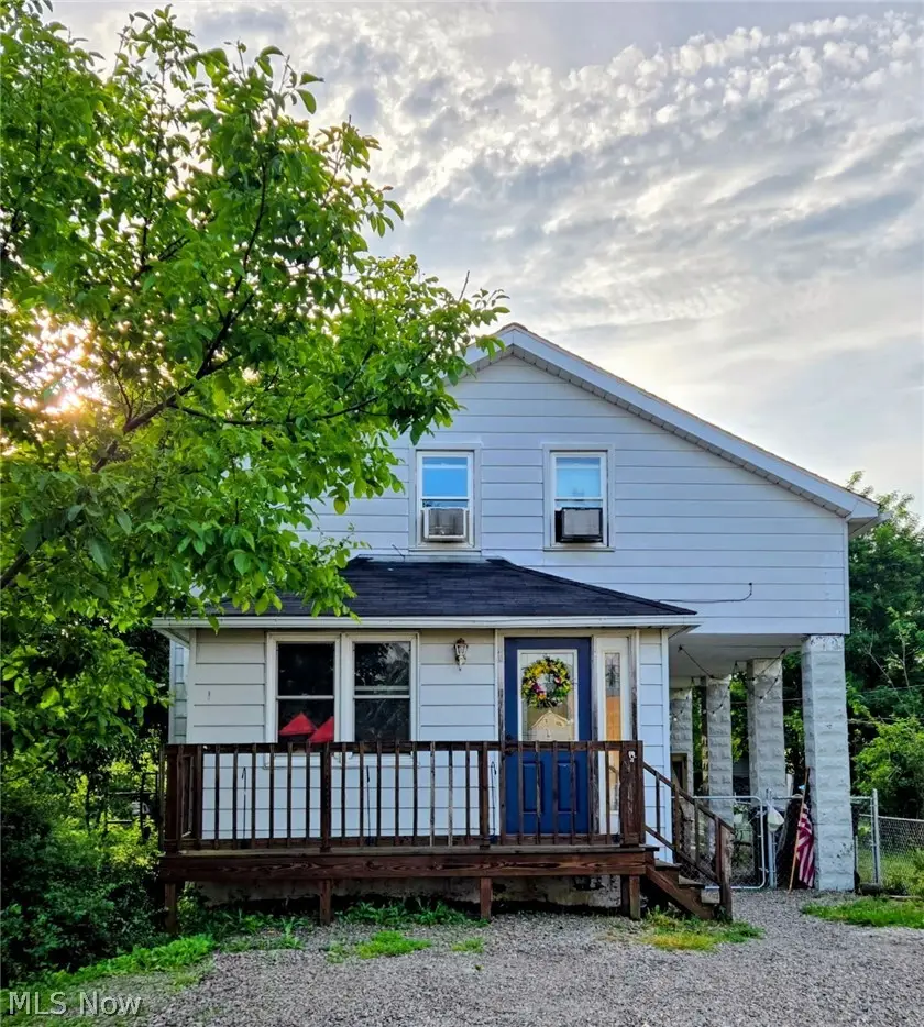 5401 Fleming Avenue, Lorain, OH 44055 - #1