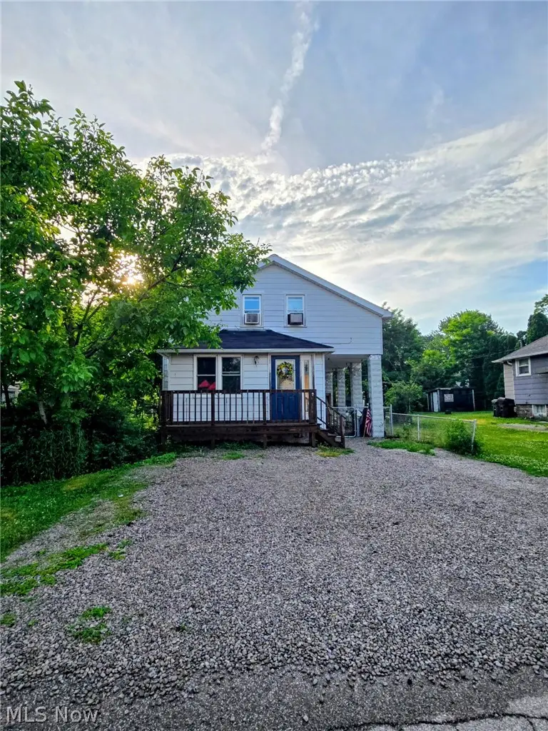 5401 Fleming Avenue, Lorain, OH 44055 - #2