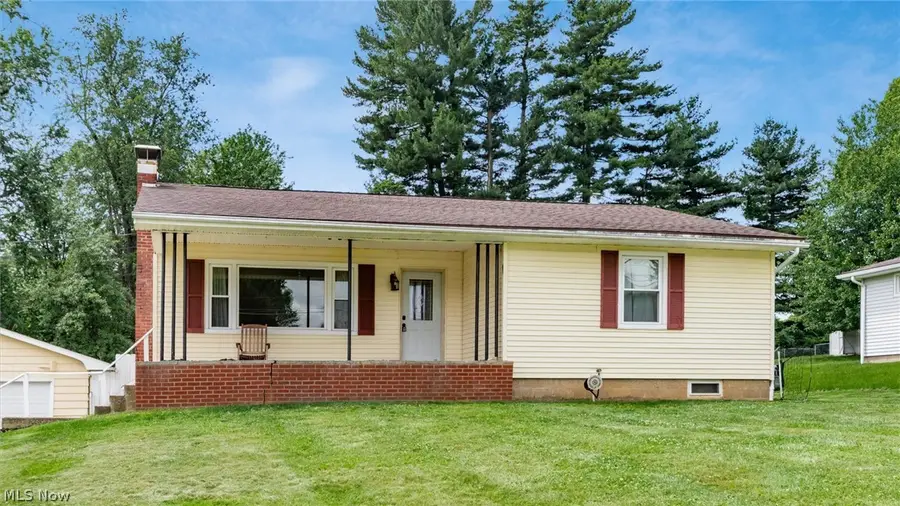 280 E Highland Drive, Zanesville, OH 43701 - #2