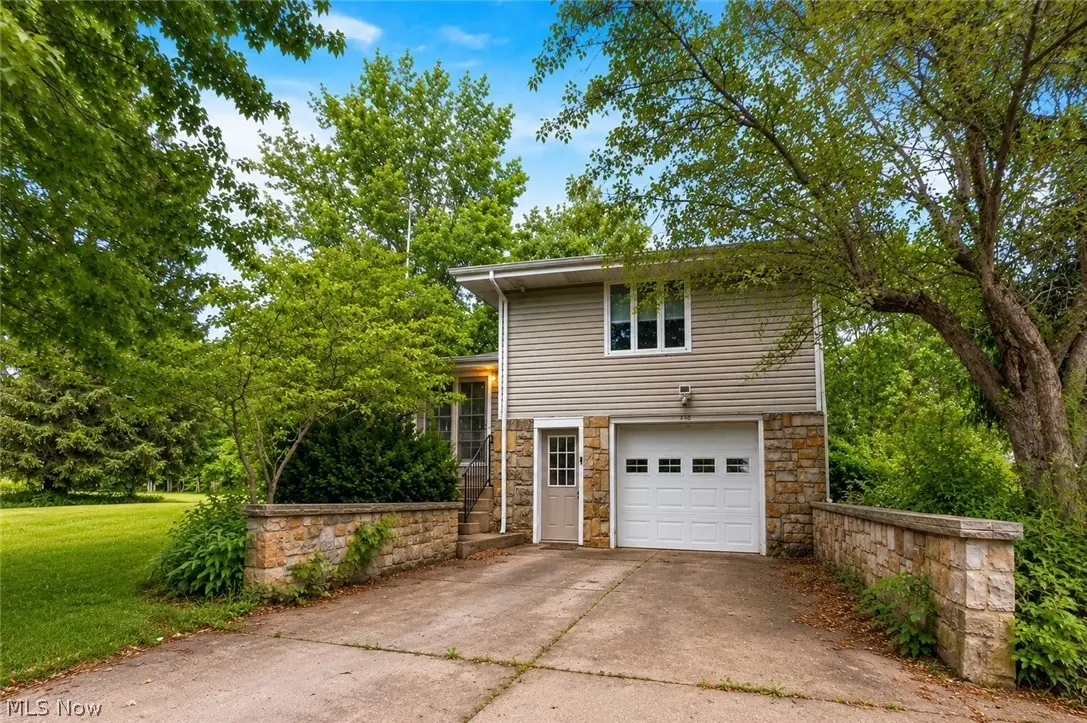 4146 Barclay Messerly Road, Southington, OH 44470 - #1