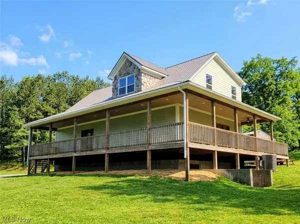 9076 Harris Highway, Belleville, WV 26133