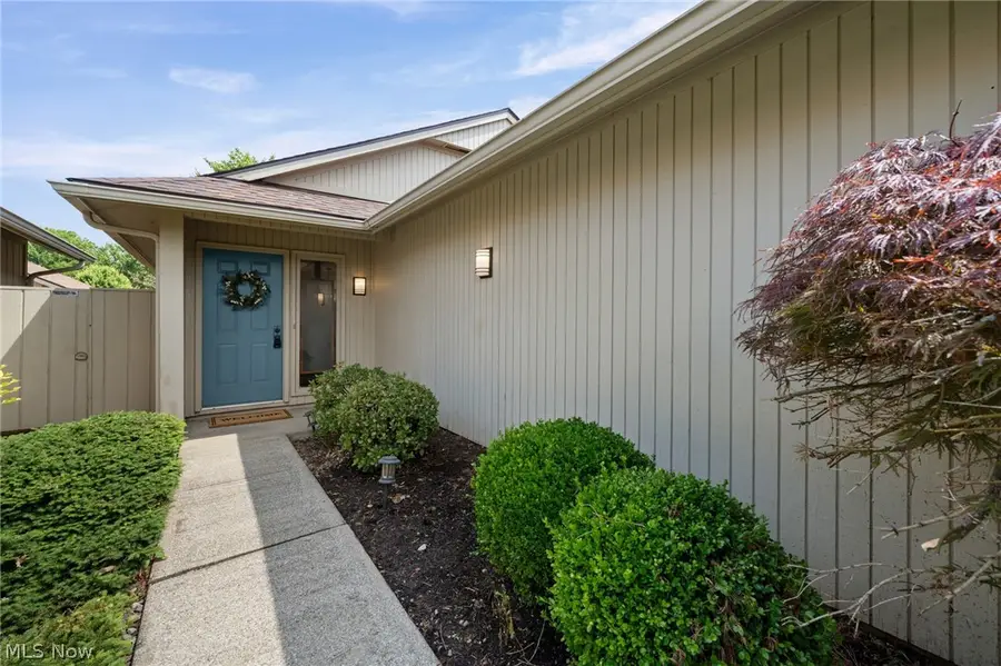 21454 Oak Bark Trail, Strongsville, OH 44149 - #2