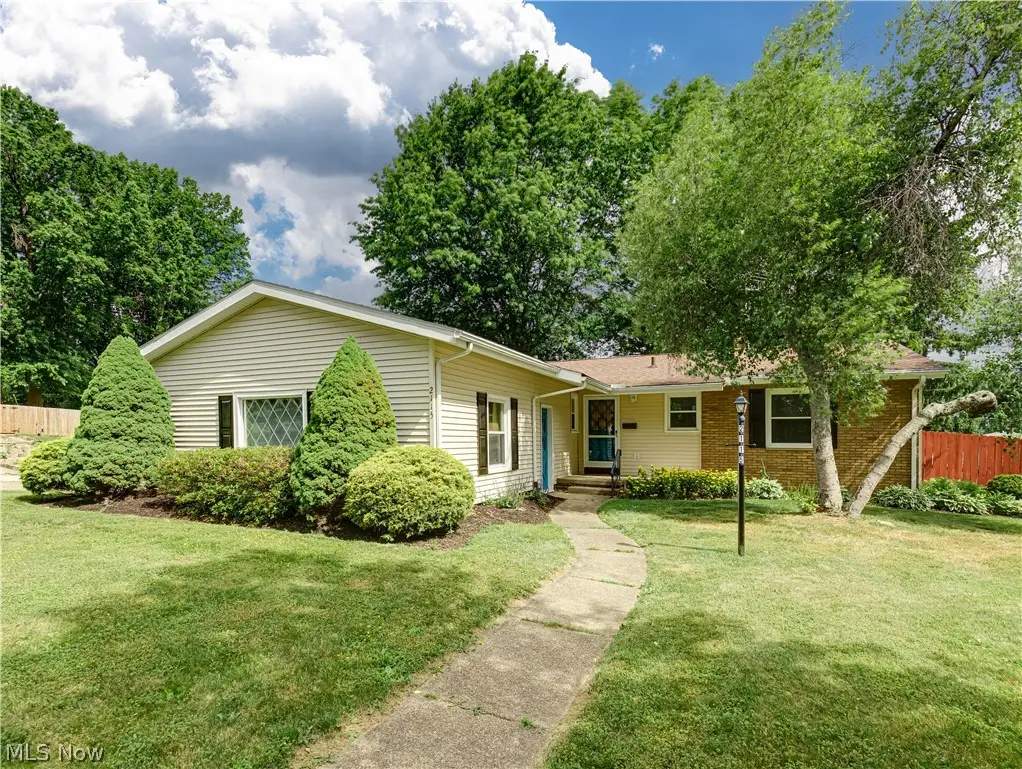 2115 Daniels Avenue, Akron, OH 44312 - #1