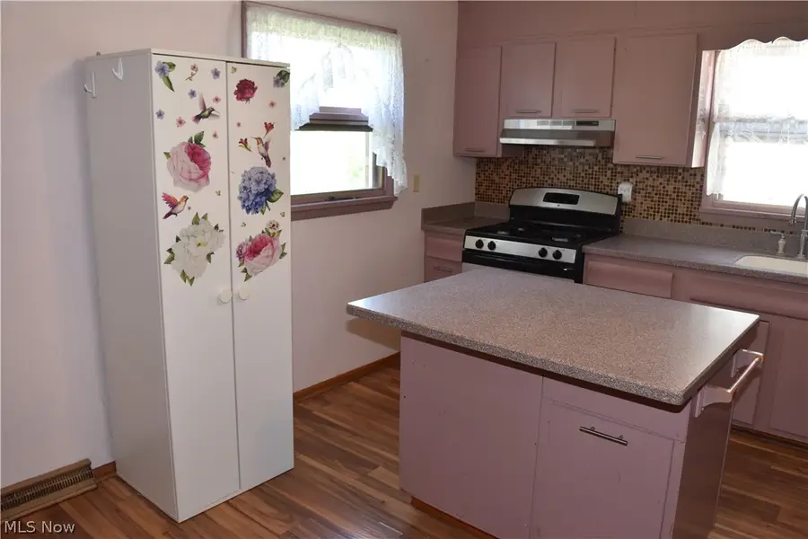 25 W 48th Street, Shadyside, OH 43947 - #3