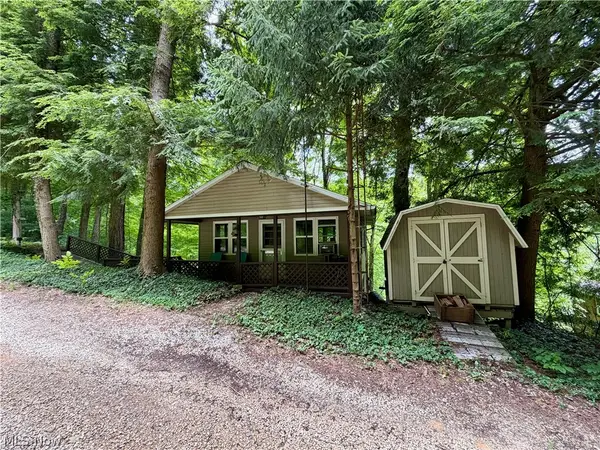 7248 Hollow Sw Street, Carrollton, OH 44615