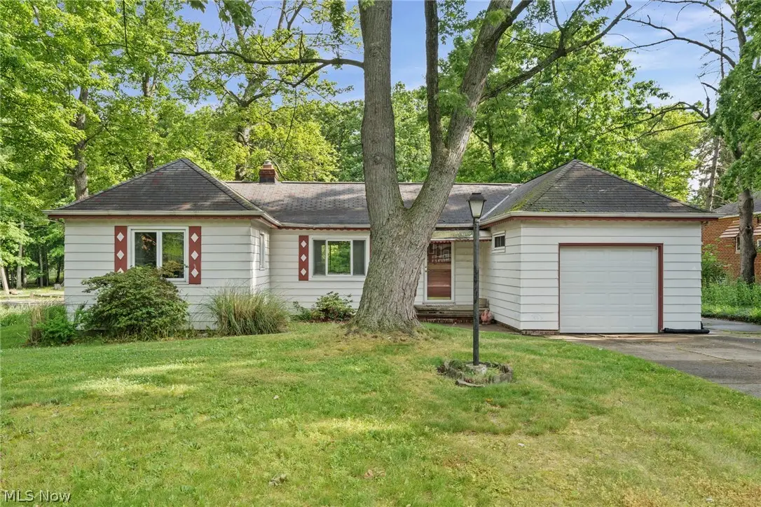 4714 W Ridgewood Drive, Parma, OH 44134 - #1