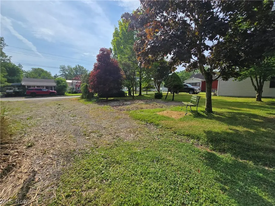 4877 Presidential Drive, Geneva, OH 44041 - #3