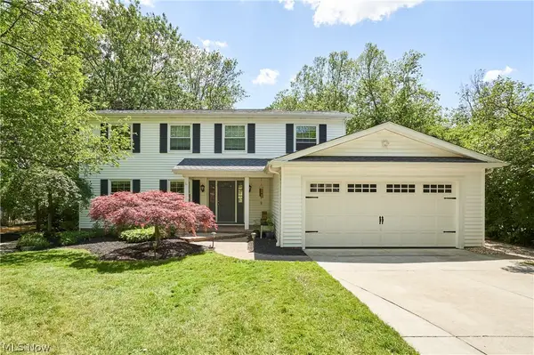32630 Stony Brook Lane, Solon, OH 44139