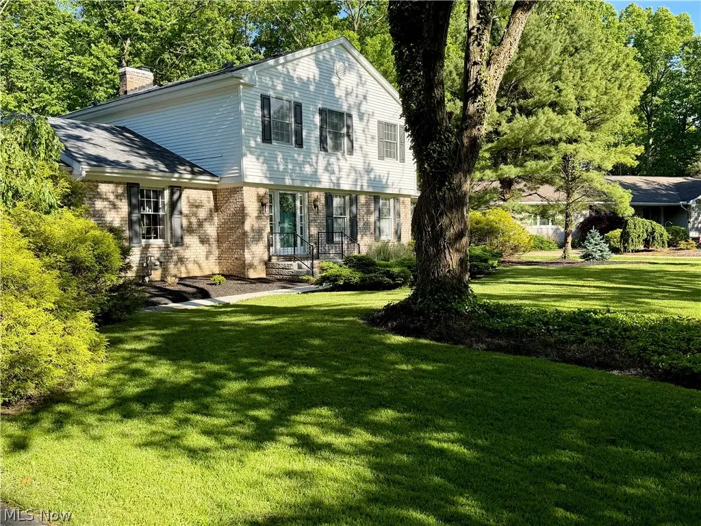 553 N Briarcliff Drive, Canfield, OH 44406 - #1