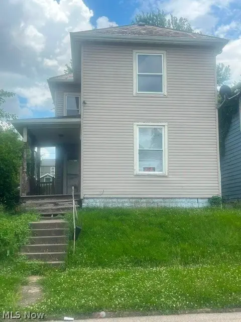 324 Schaum Avenue, Zanesville, OH 43701 - #1