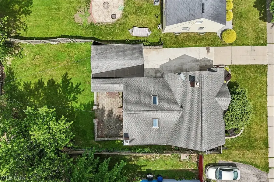1666 Thornapple Avenue, Akron, OH 44301 - #3