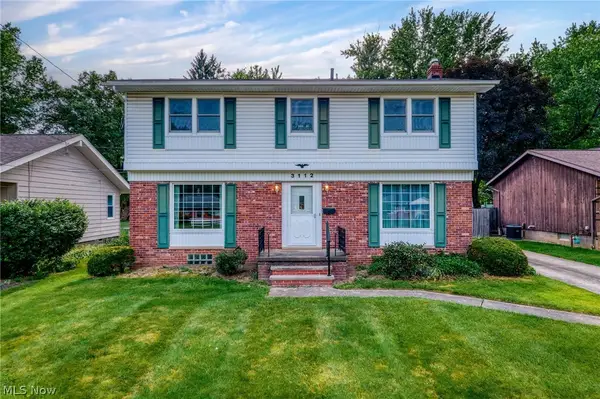 3112 Englewood Drive, Silver Lake, OH 44224