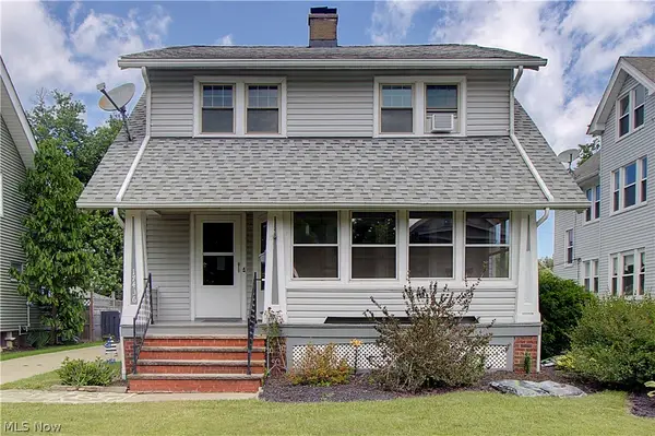 17436 Woodford Avenue, Lakewood, OH 44107