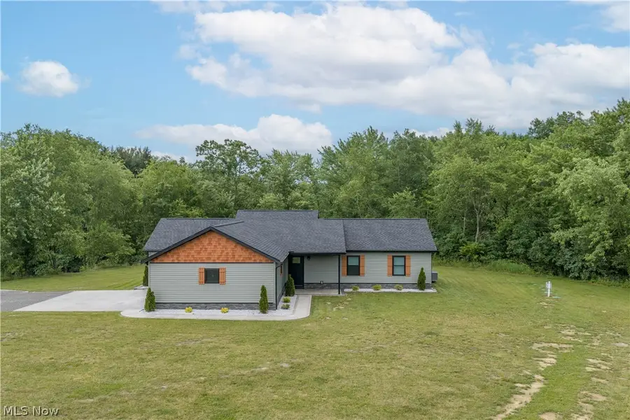 2793 Zutavern Church Nw Road, Bolivar, OH 44612 - #3