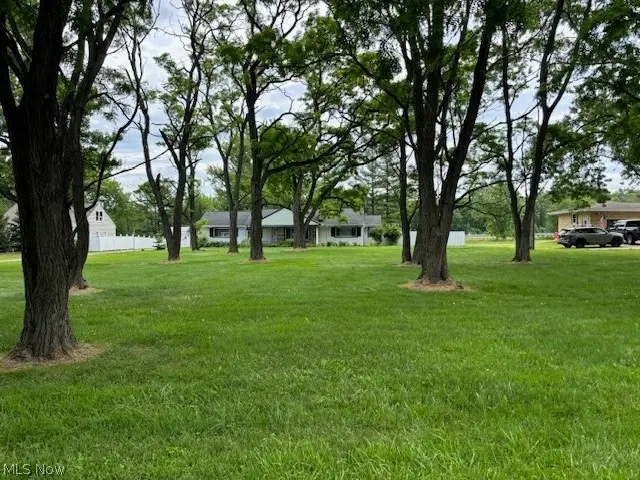15381 Howe Road, Strongsville, OH 44136 - #2