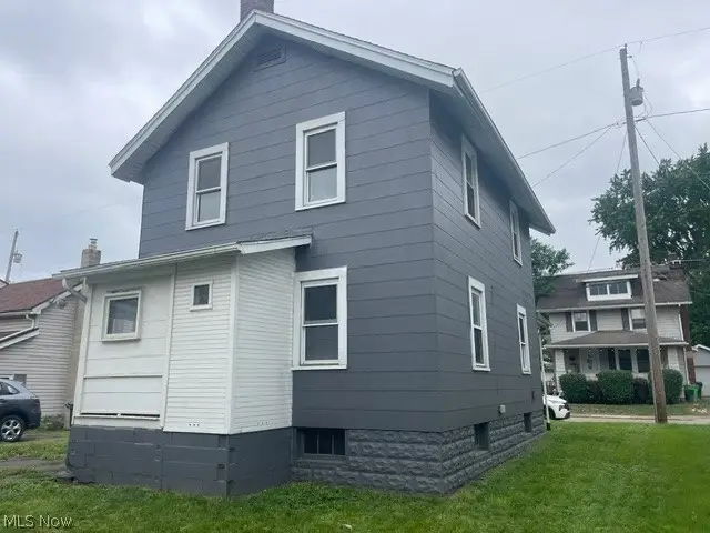 838 10th Ne Street, Massillon, OH 44646 - #3