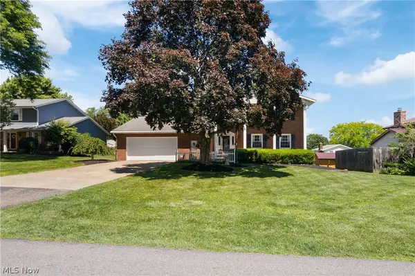 6753 Firestone Ne Road, Canton, OH 44721