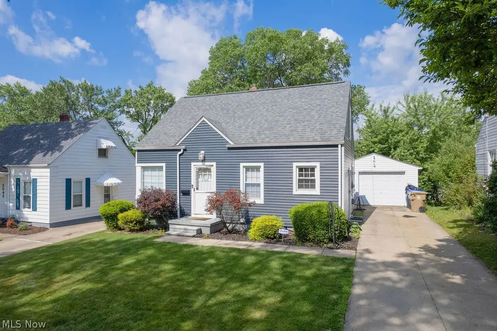 2548 23rd Street, Cuyahoga Falls, OH 44223 - #1
