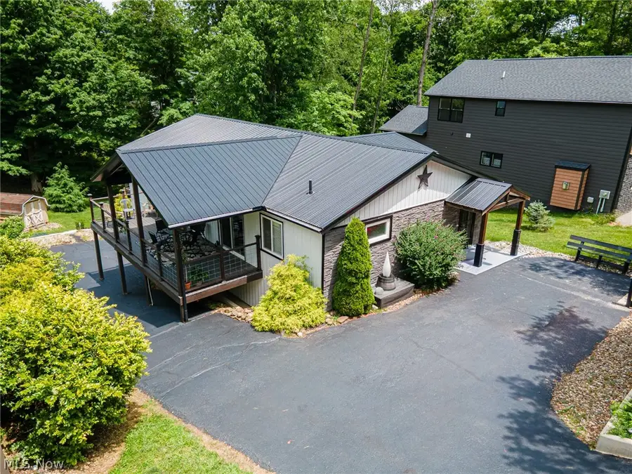 229 Green Valley Drive, Howard, OH 43028 - #2