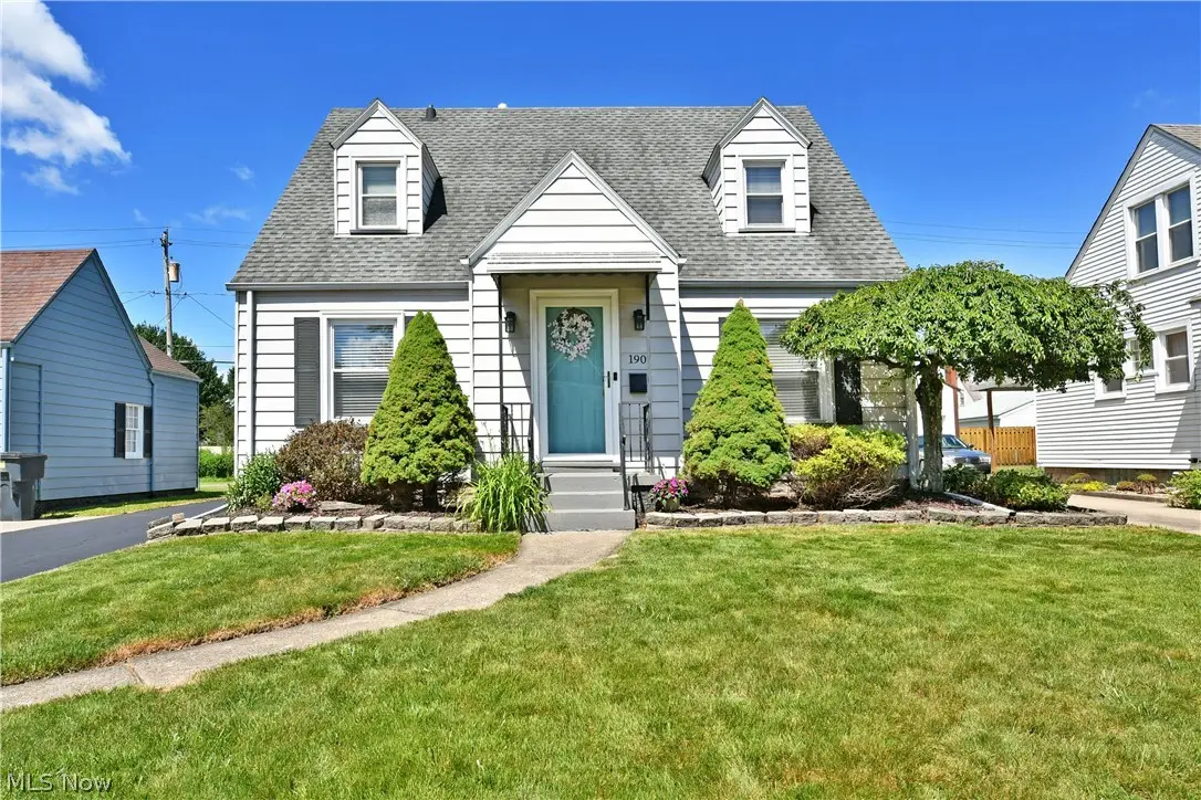 190 Kenmore Ne Avenue, Warren, OH 44483 - #1