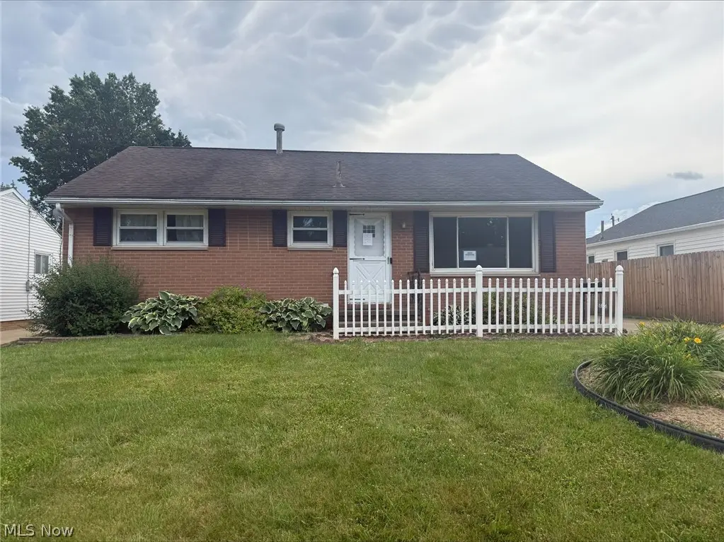 1606 36th Ne Street, Canton, OH 44714 - #1
