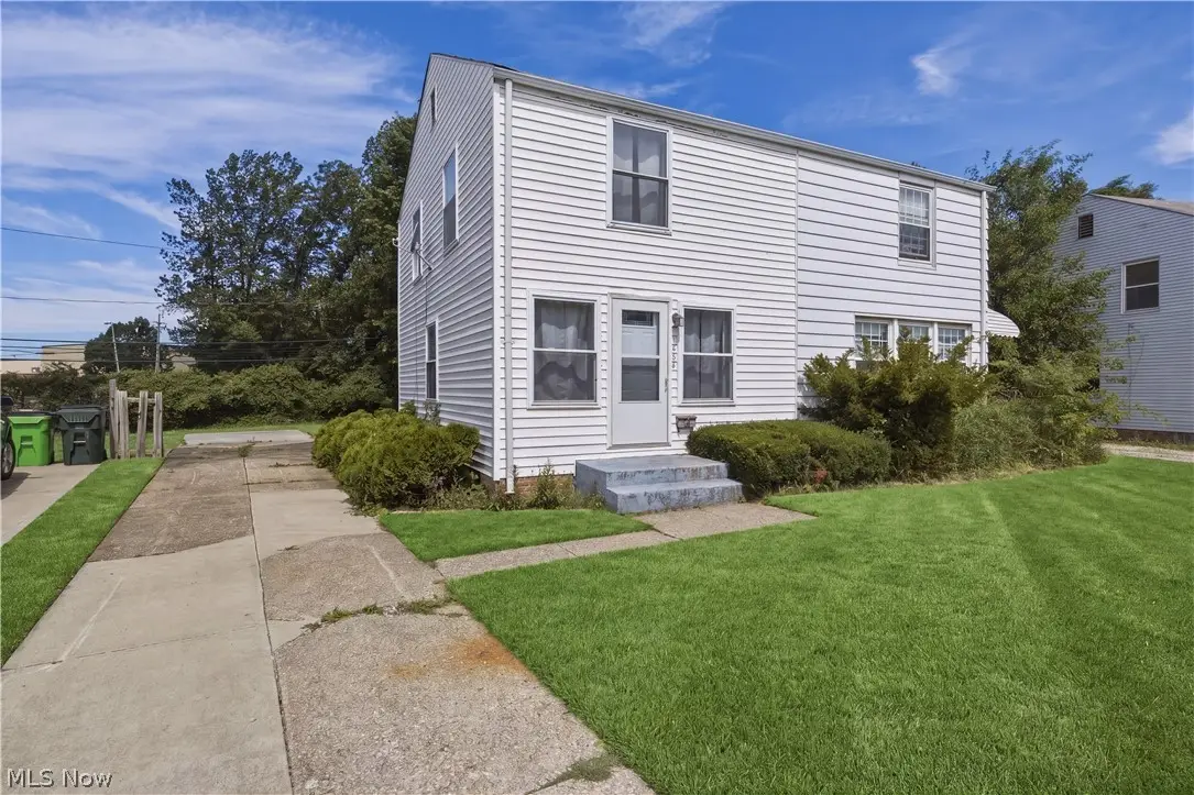 1464 E 248th Street, Euclid, OH 44117 - #1