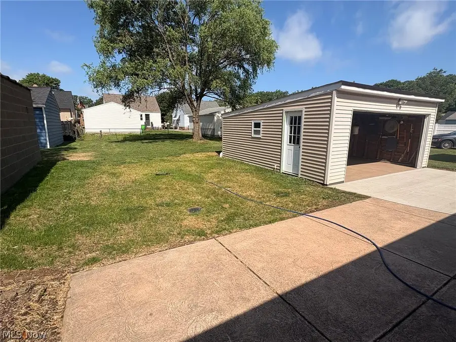 5082 W 5th Street, Brooklyn Heights, OH 44131 - #3