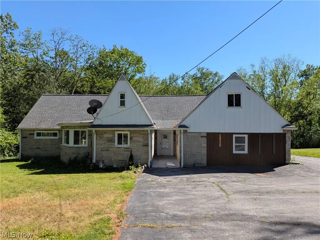 28300 Aurora Road, Solon, OH 44139 - #1
