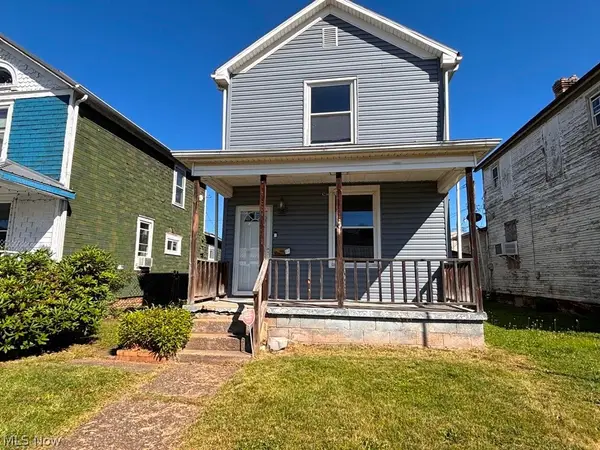 529 Railroad Street, Chester, WV 26034