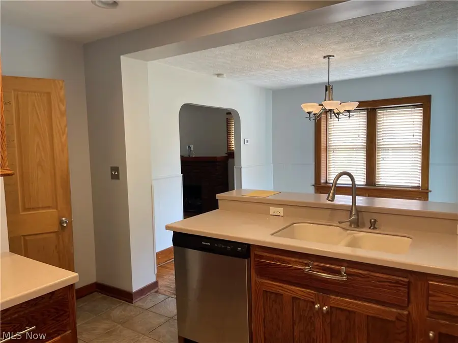 537 Archwood Avenue, Akron, OH 44301 - #2